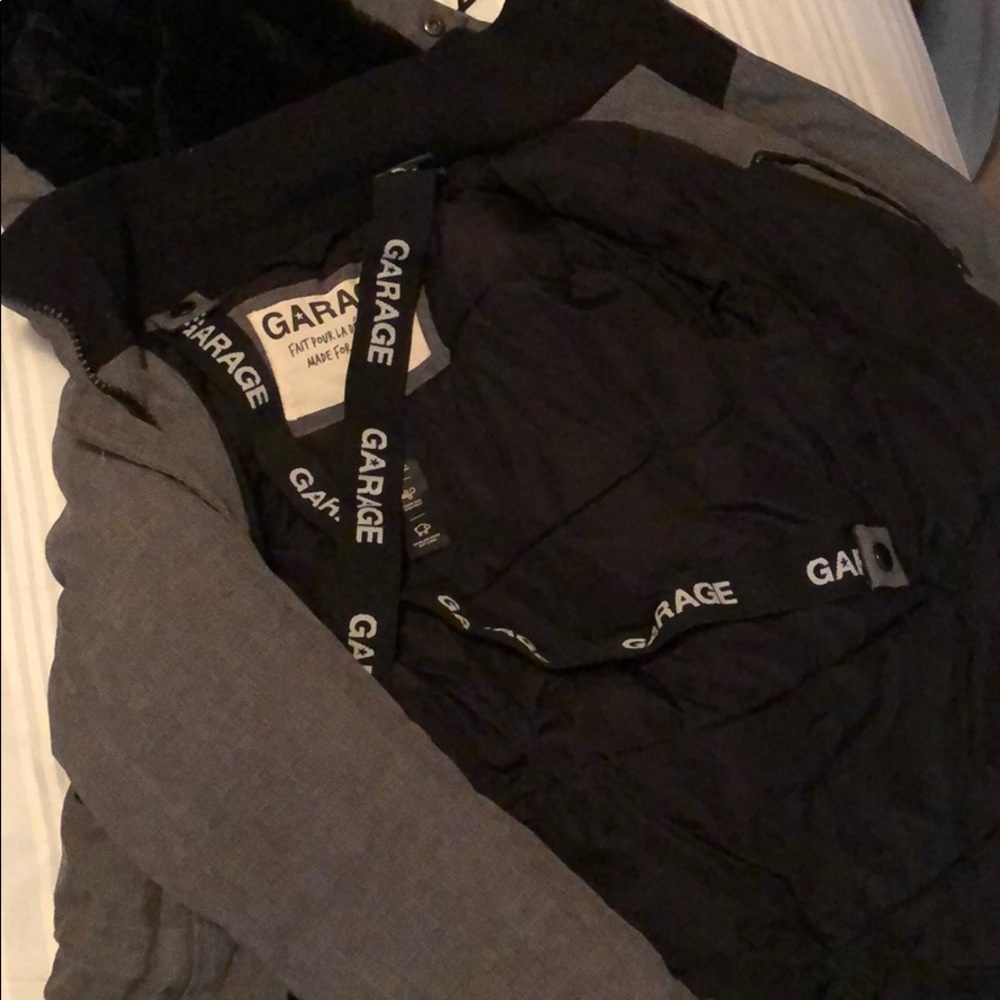 Winter jacket - Picture 2 of 3